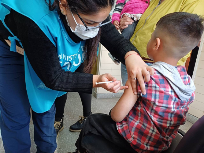 Comenzó la campaña de refuerzo de vacunación contra el sarampión